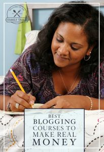 Are you overwhelmed by all of the choices out there for blogging courses? We can help!